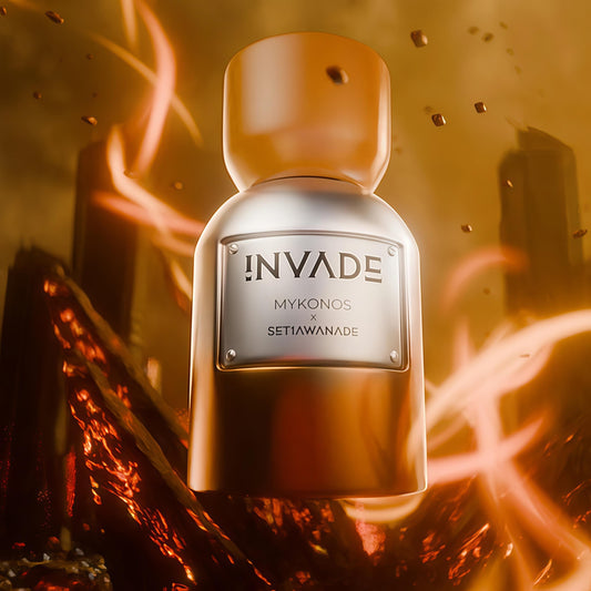 Mykonos Invade Extrait de Parfum Unisex 50ml Fragancia Especiada Gourmand y Amaderada con Pimienta Rosa y Vainilla de Madagascar para Otoño e Invierno