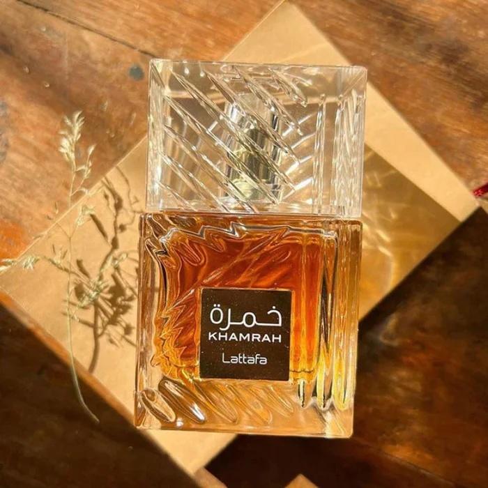 Perfume árabe Lattafa Khamrah – Un Perfume Duradero y Exquisito 100ml